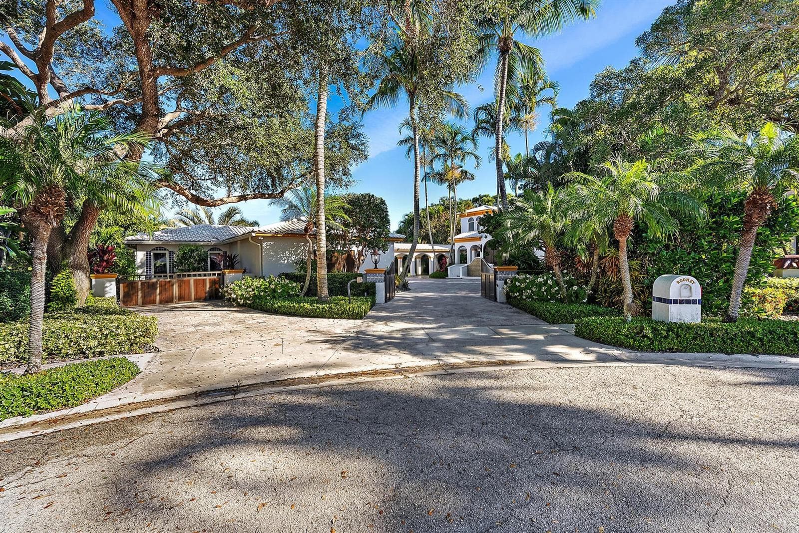 2929 Marys Way -1