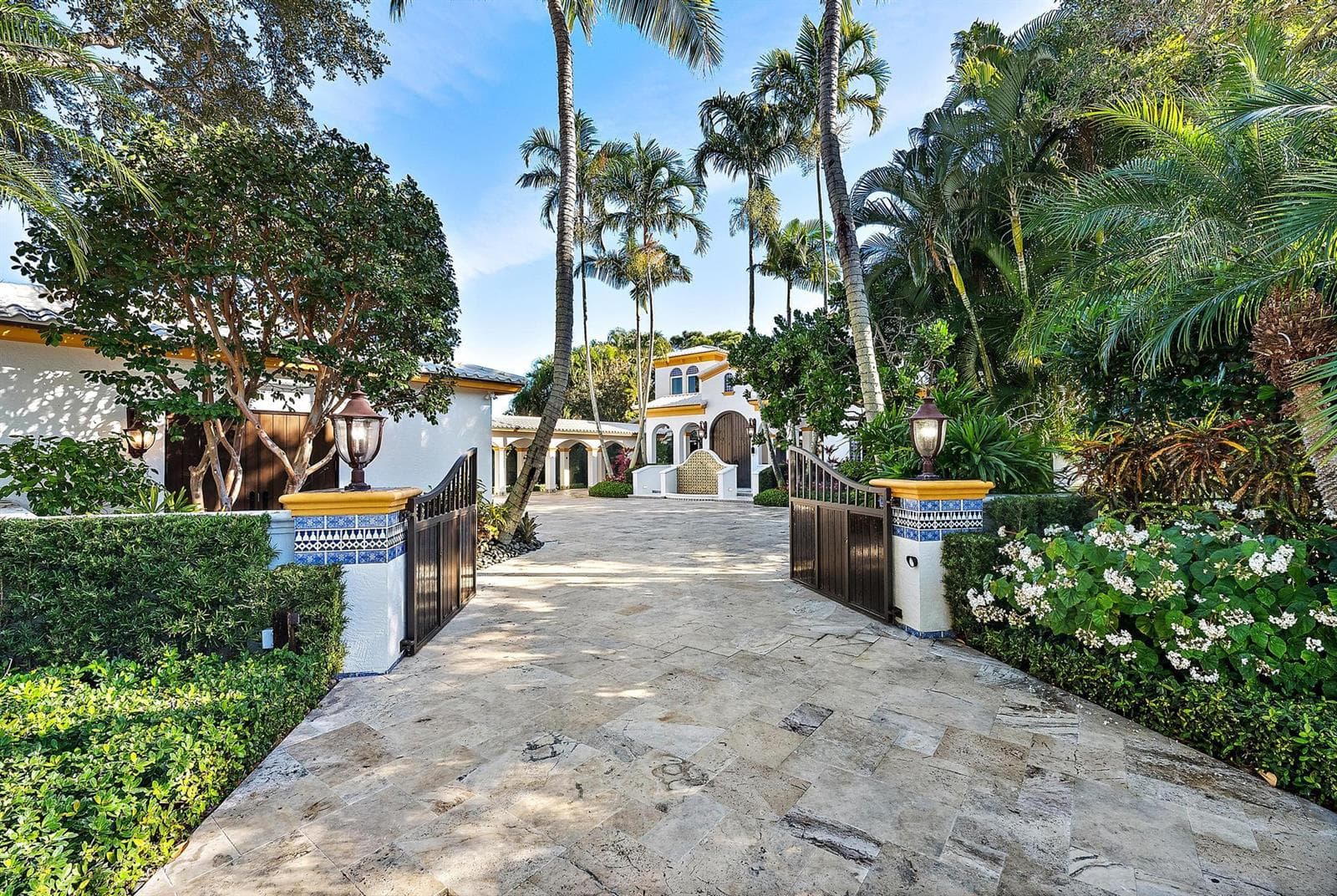 2929 Marys Way -2
