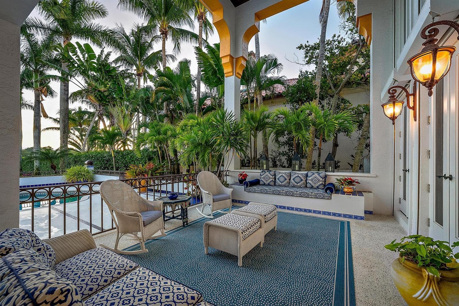 2929 Marys Way-8