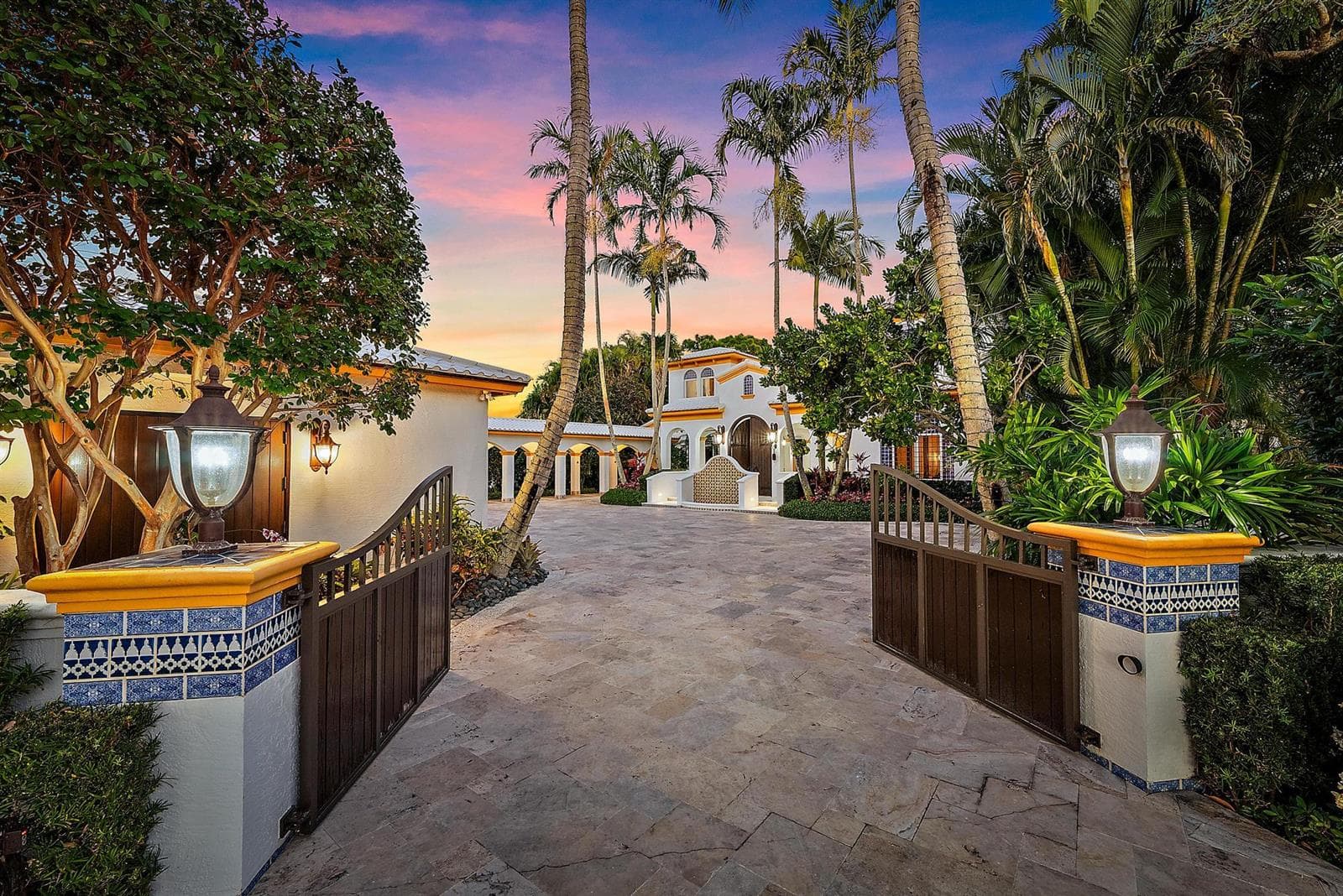 2929 Marys Way -2