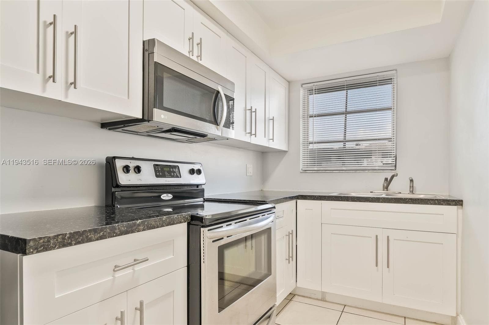 VILLAGE AT DADELAND CONDO · #B108 in Miami - Photo 8