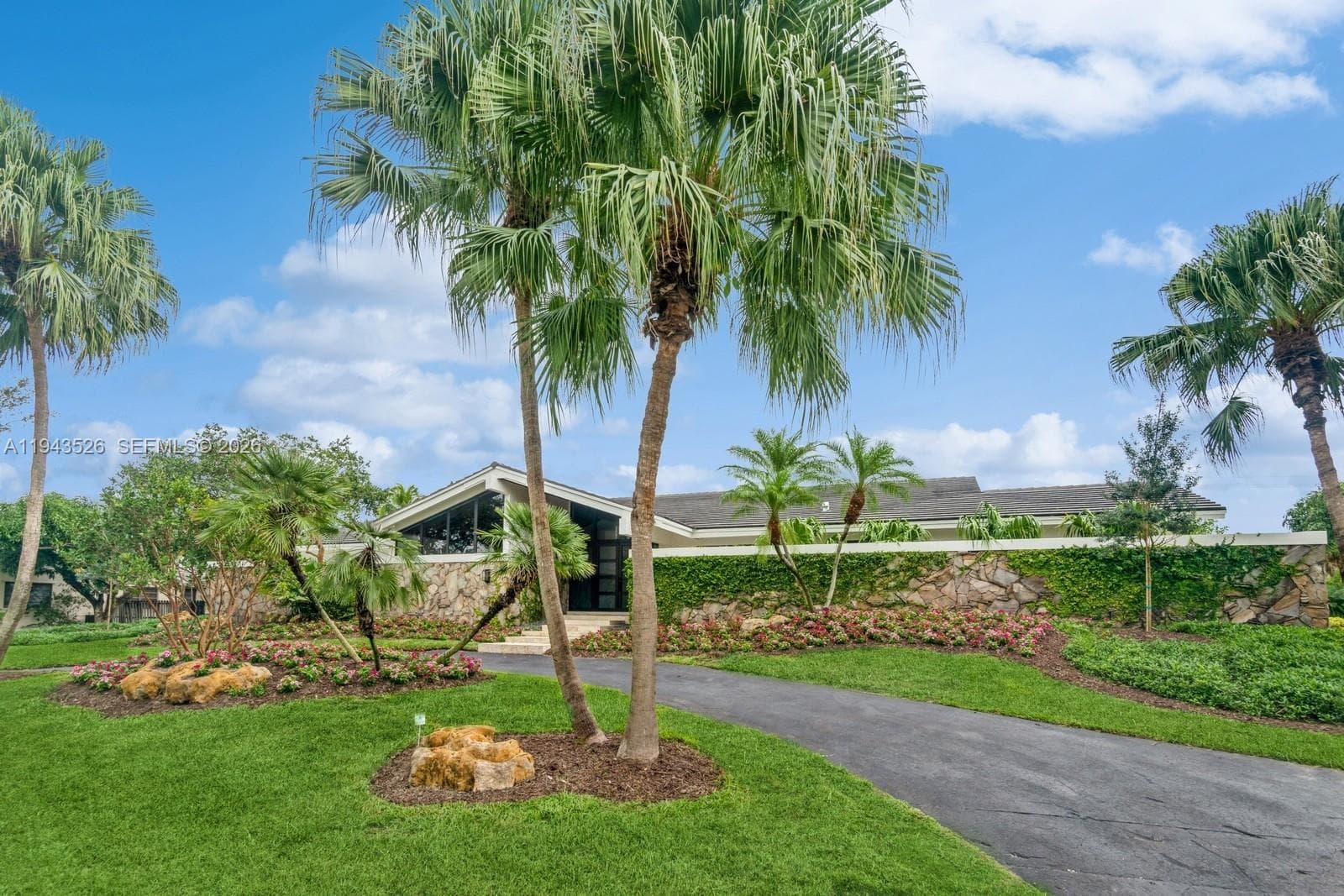 15405 SW 73rd Ct photo 1