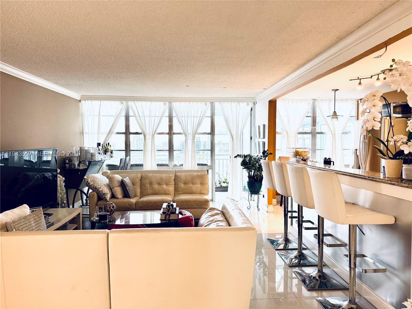 WINSTON TOWERS 500 · #2201 in Sunny Isles Beach - Photo 6