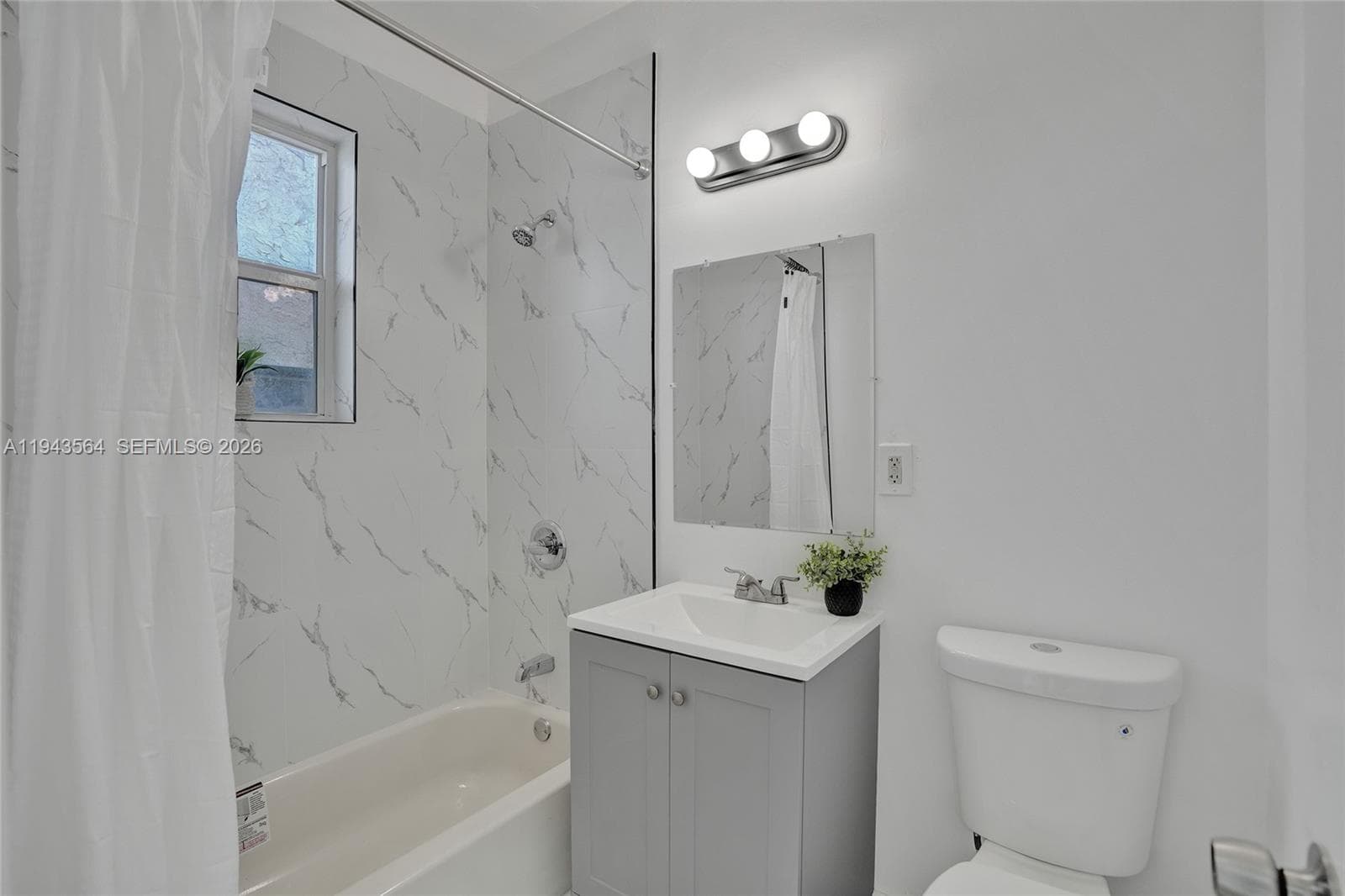 ENCLAVE WATERSIDE VILLAS · #1-2 in Miami Beach - Photo 17