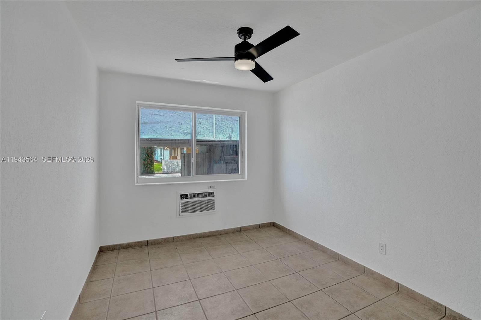 ENCLAVE WATERSIDE VILLAS · #1-2 in Miami Beach - Photo 9