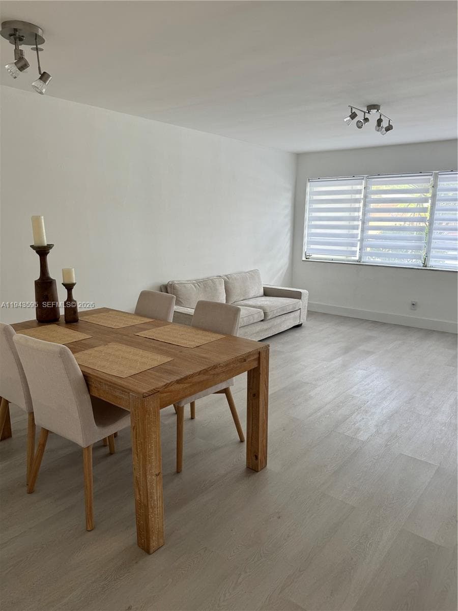 Third Gulfstream garden · #104F in Hallandale Beach - Photo 2