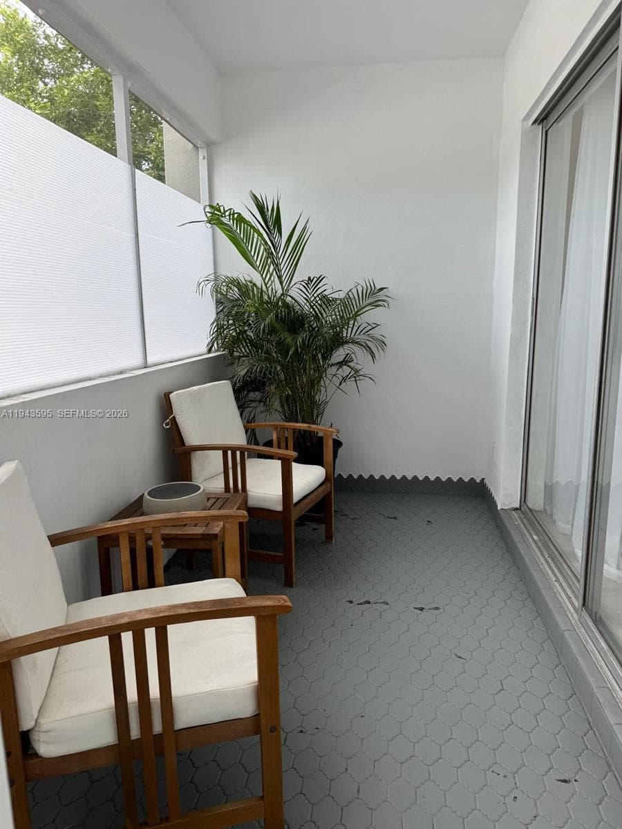 Third Gulfstream garden · #104F in Hallandale Beach - Photo 10