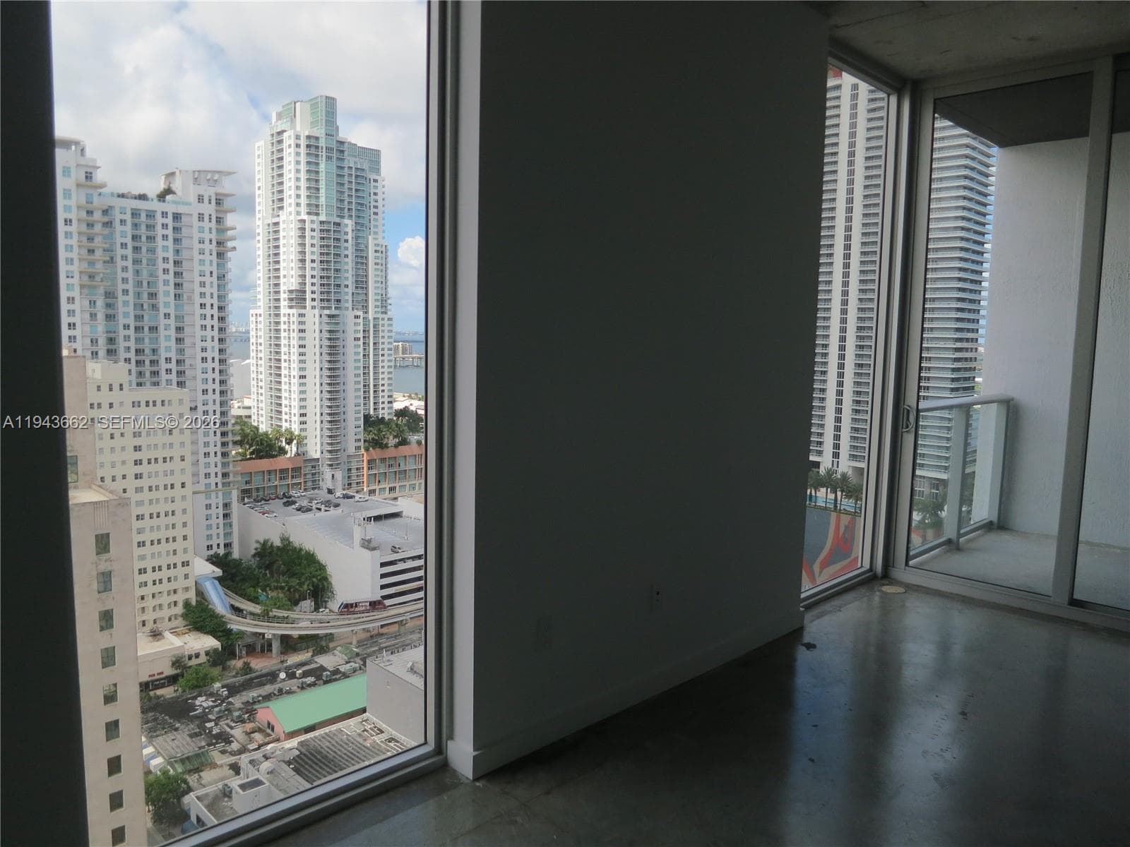 Centro · #2504 in Miami - Photo 9