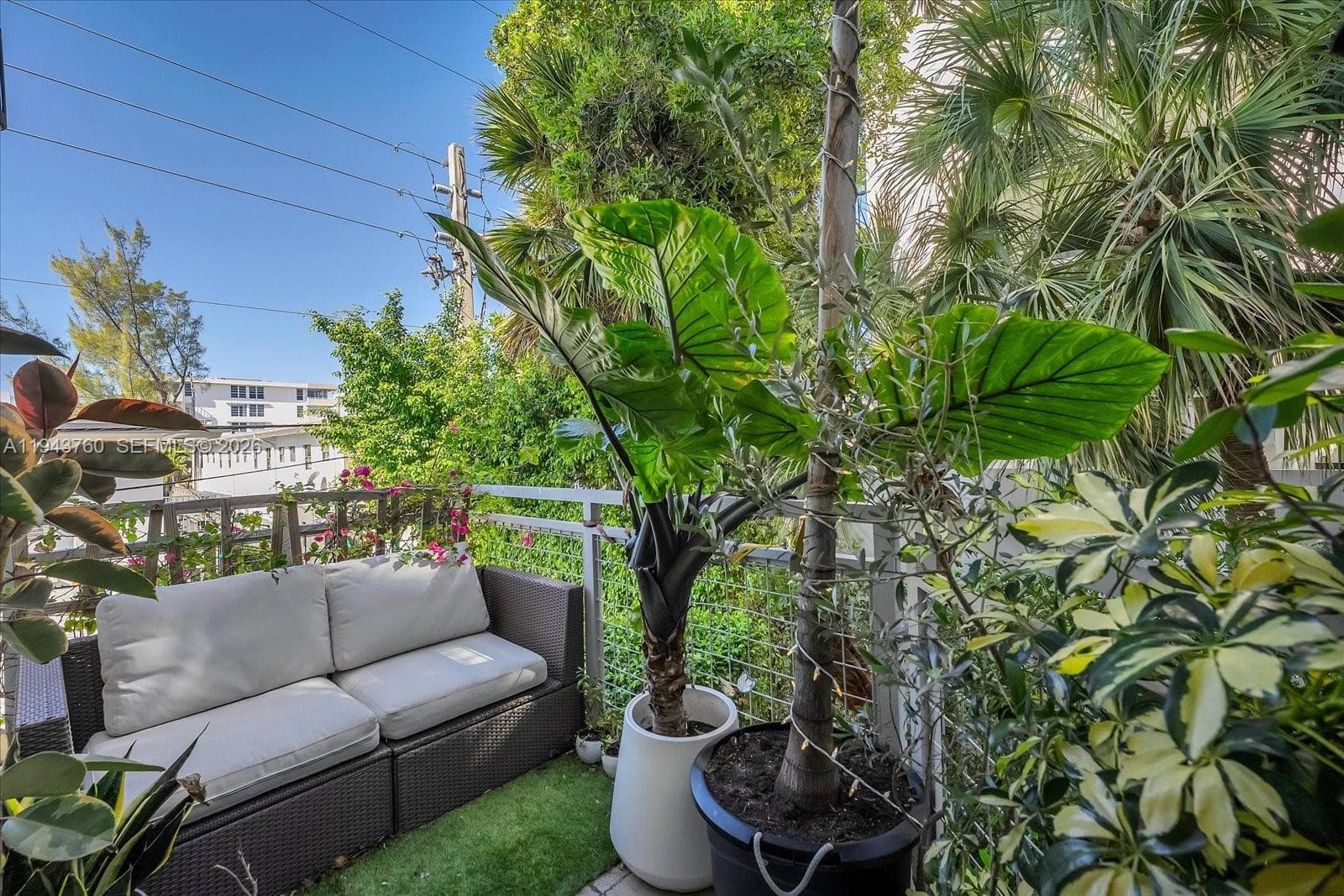 VILAZUL SEASIDE LOFTS · #7 in Miami Beach - Photo 22