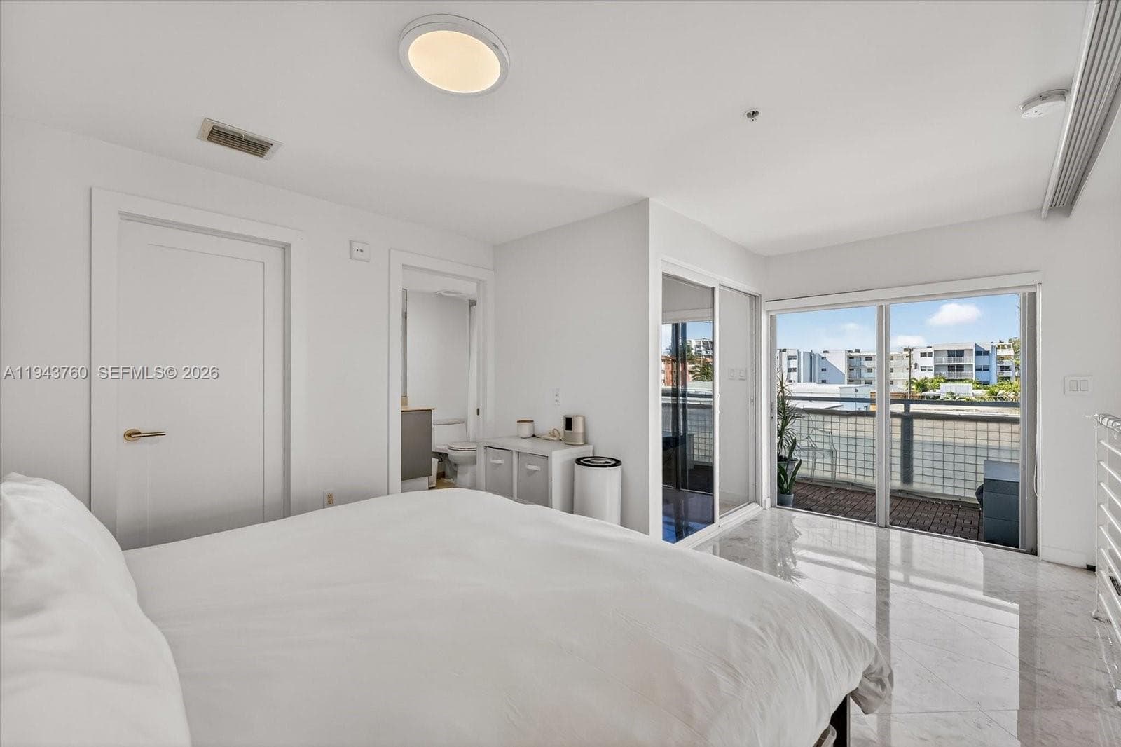 VILAZUL SEASIDE LOFTS · #7 in Miami Beach - Photo 19