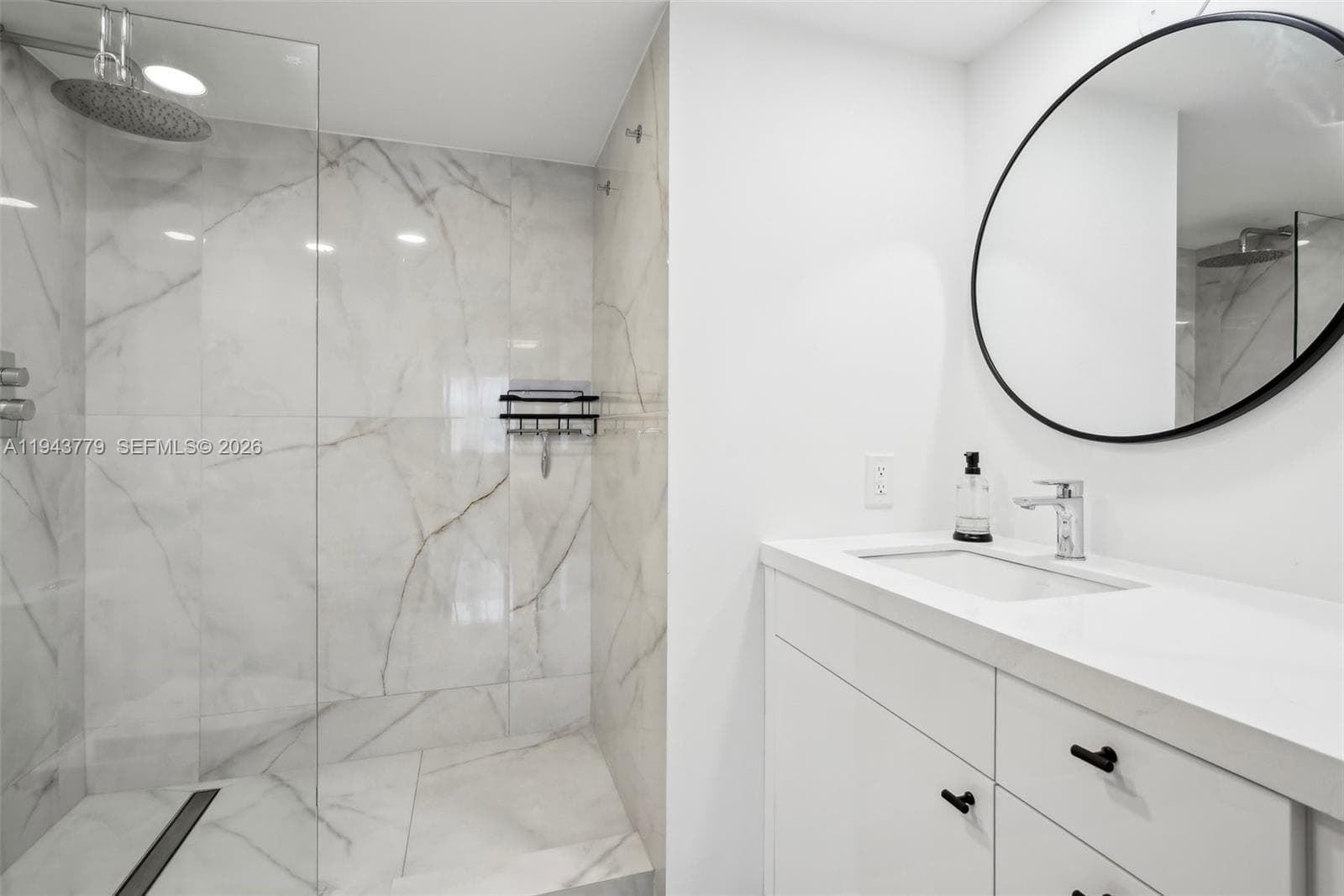 Yacht Club · #5603 in Aventura - Photo 29