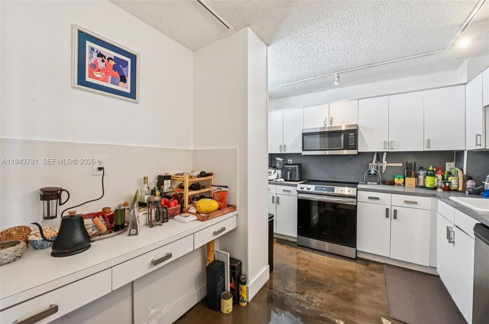 Kitchen II