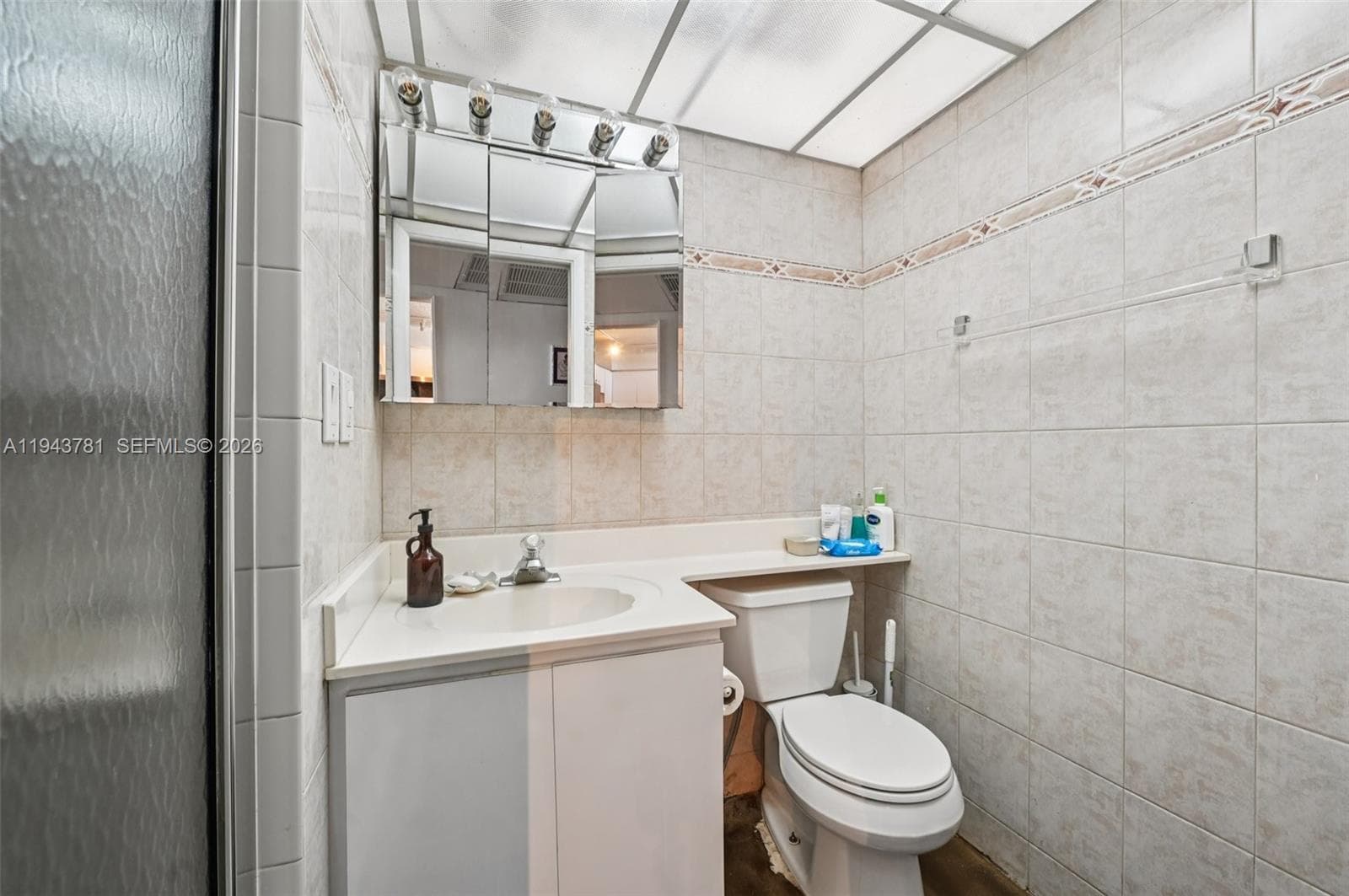 Second bathroom