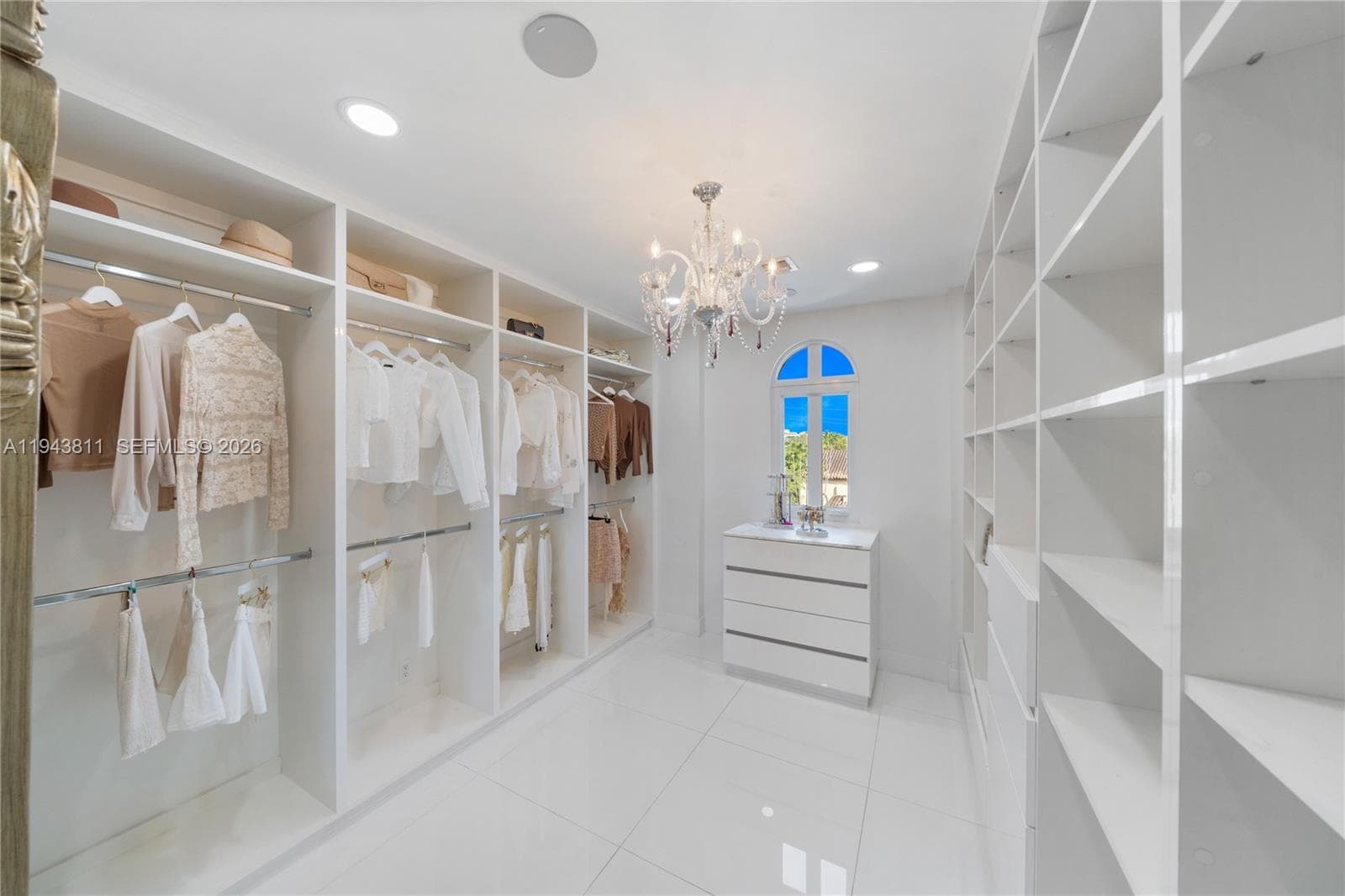 SEGOVIA TOWER CONDO · #2 in Coral Gables - Photo 9