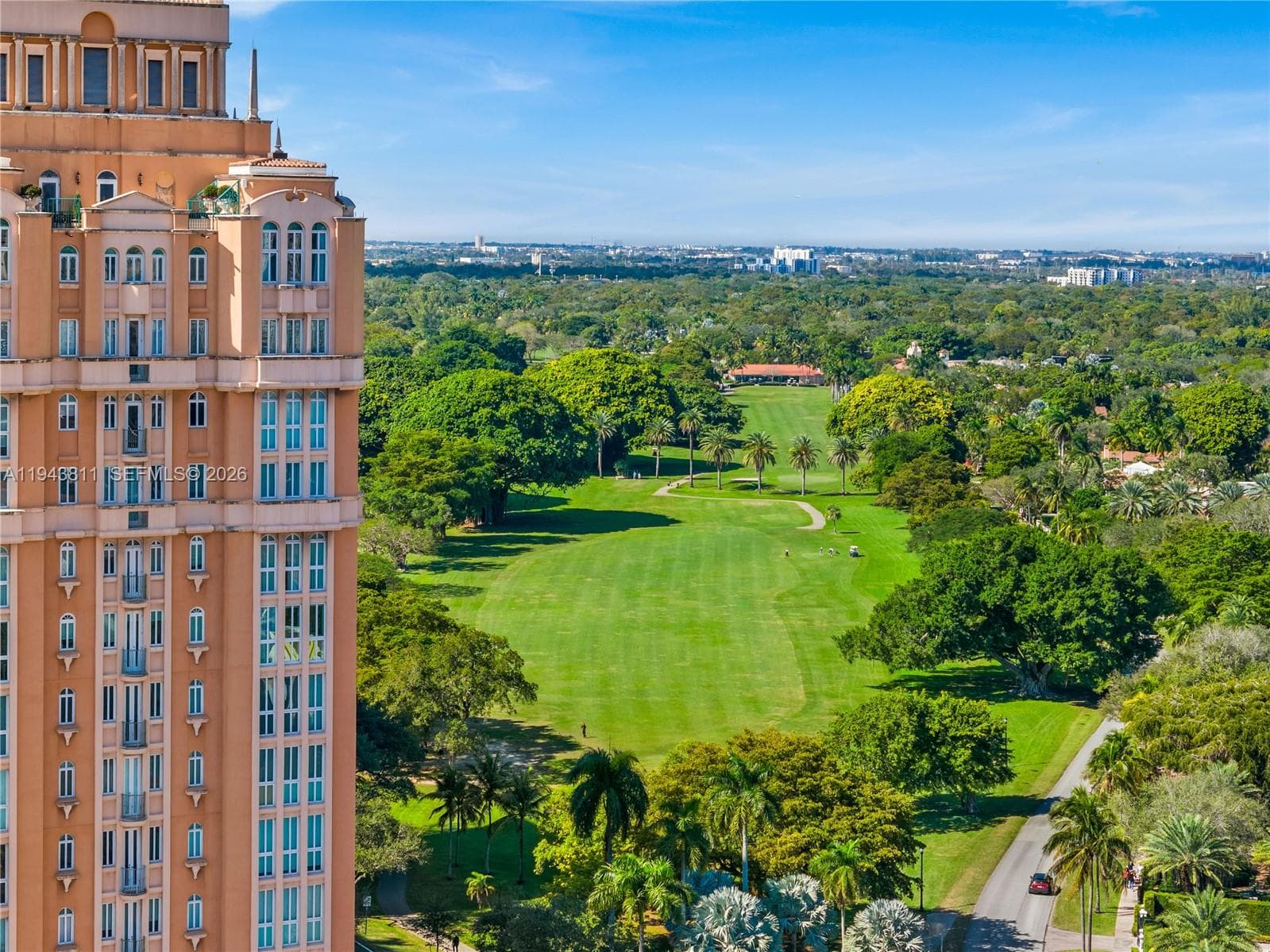SEGOVIA TOWER CONDO · #2 in Coral Gables - Photo 11