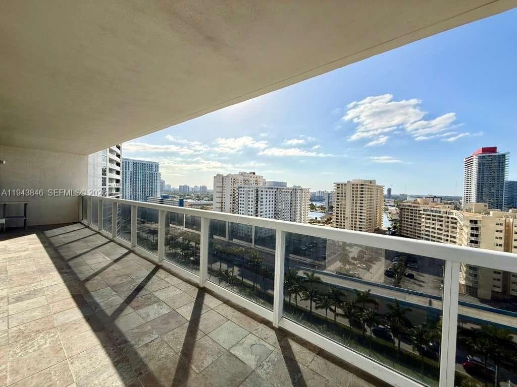 BEACH CLUB TWO CONDO · #1508 in Hallandale Beach - Photo 19