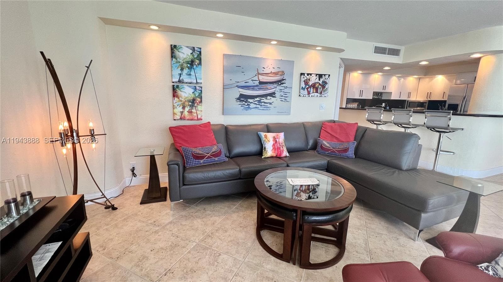 PARKER PLAZA CONDO ESTATE · #1820 in Hallandale Beach - Photo 9