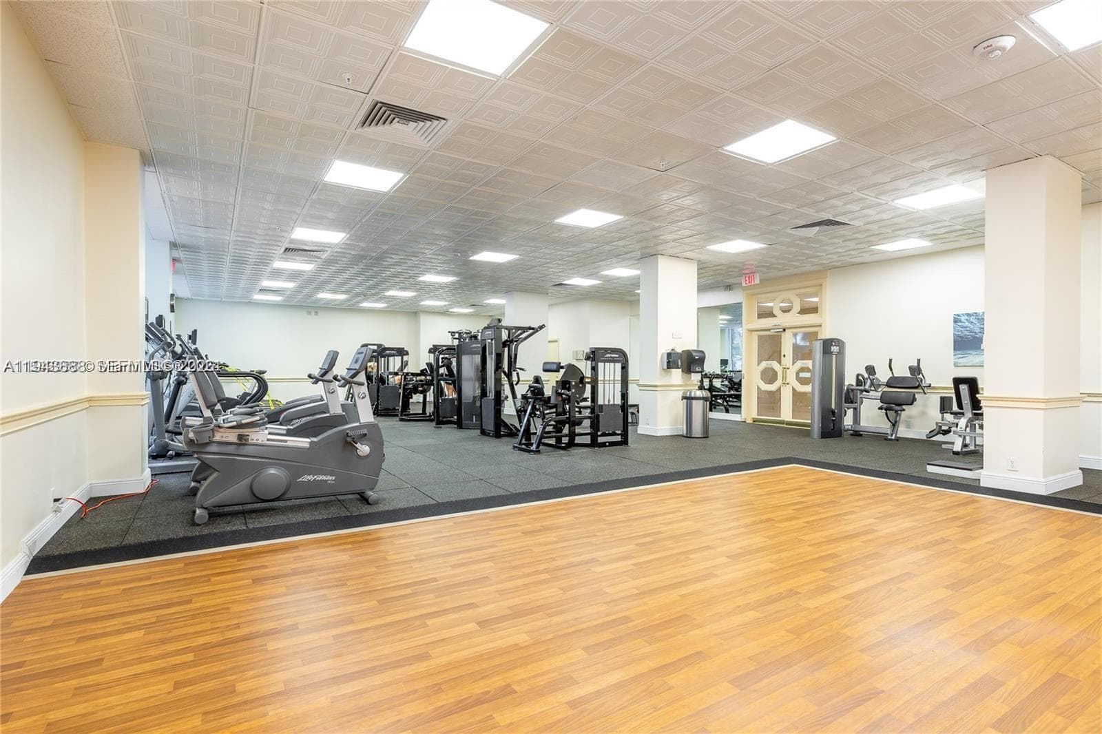 PARKER PLAZA CONDO ESTATE · #1820 in Hallandale Beach - Photo 33