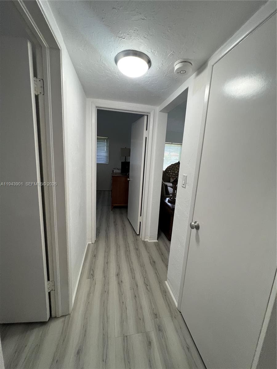1425 Grant St photo 19