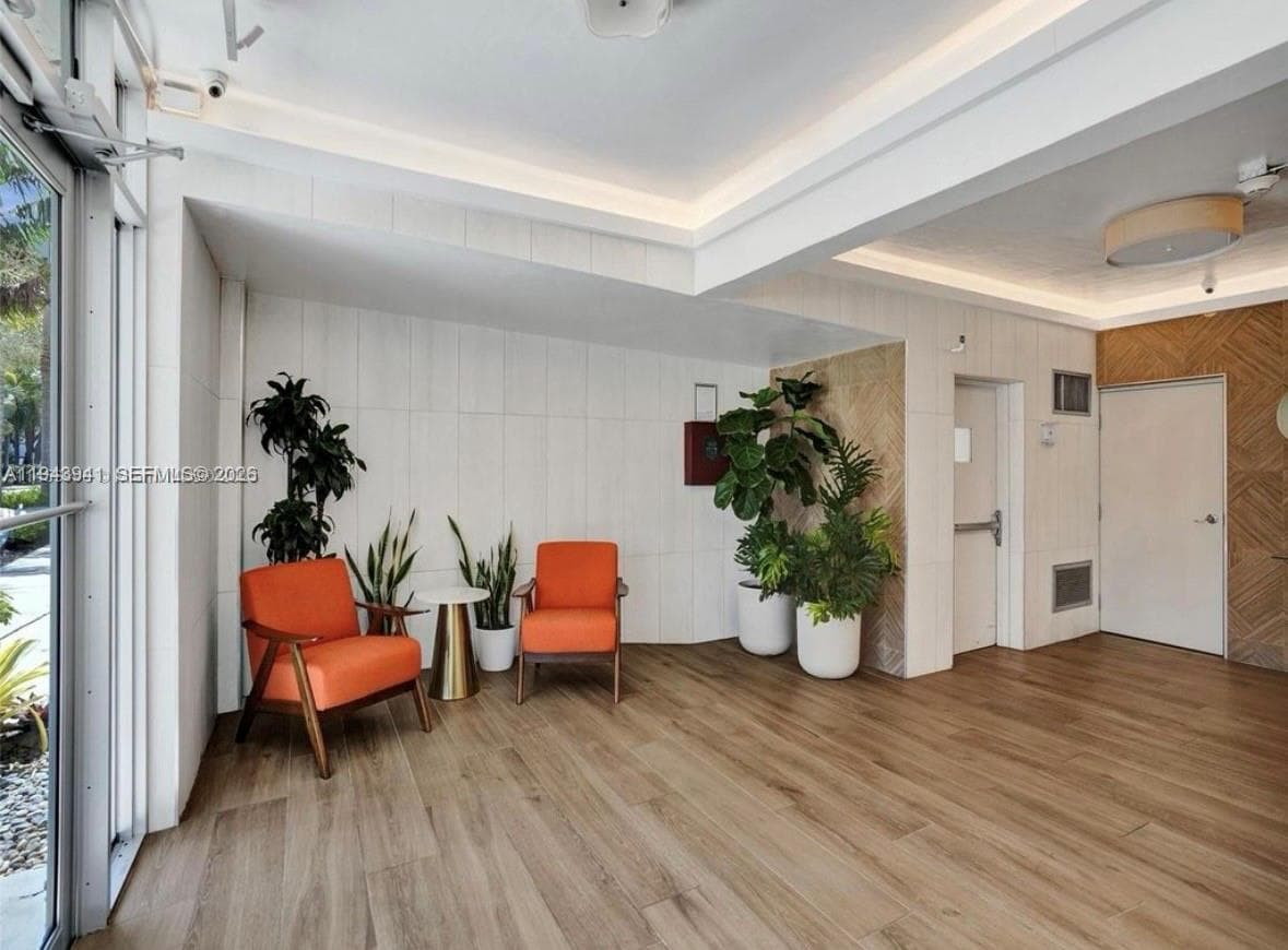 LINCOLN WEST TOWERS CONDO · #1403 in Miami Beach - Photo 14