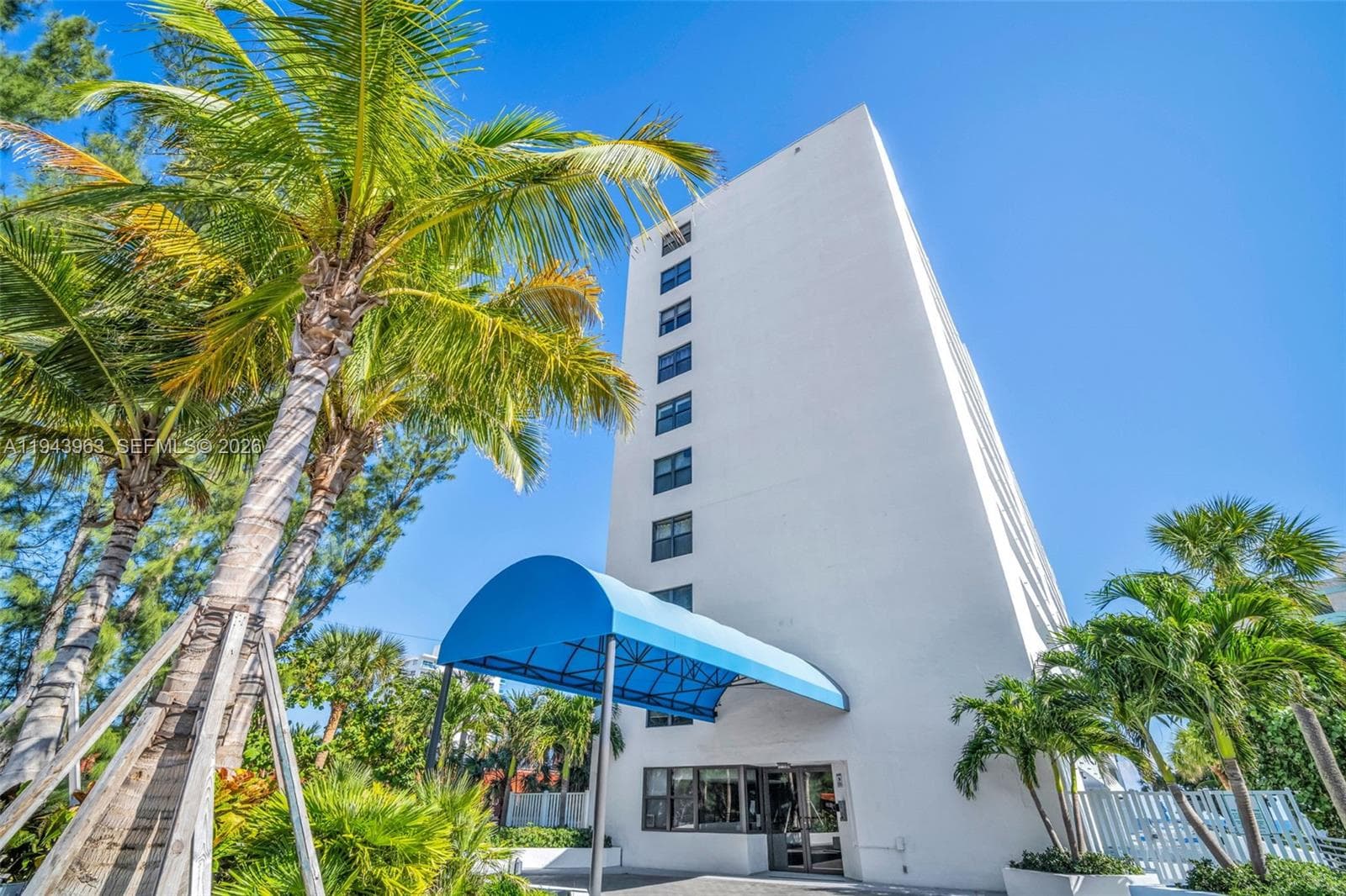 1500 OCEAN CLUB CONDO · #502 in Pompano Beach - Photo 25
