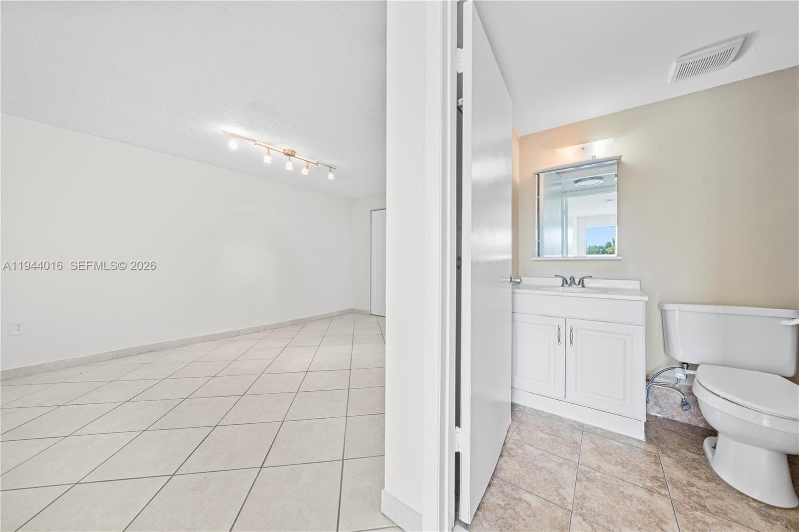 THE NORMANDY CONDO · #206 in Miami Beach - Photo 9