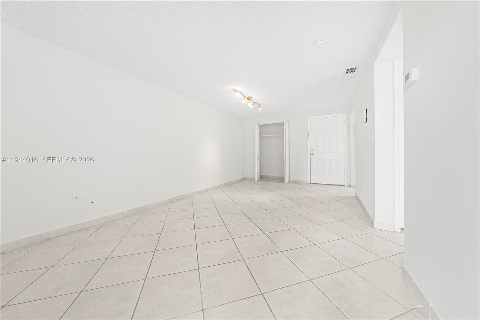 THE NORMANDY CONDO · #206 in Miami Beach - Photo 4