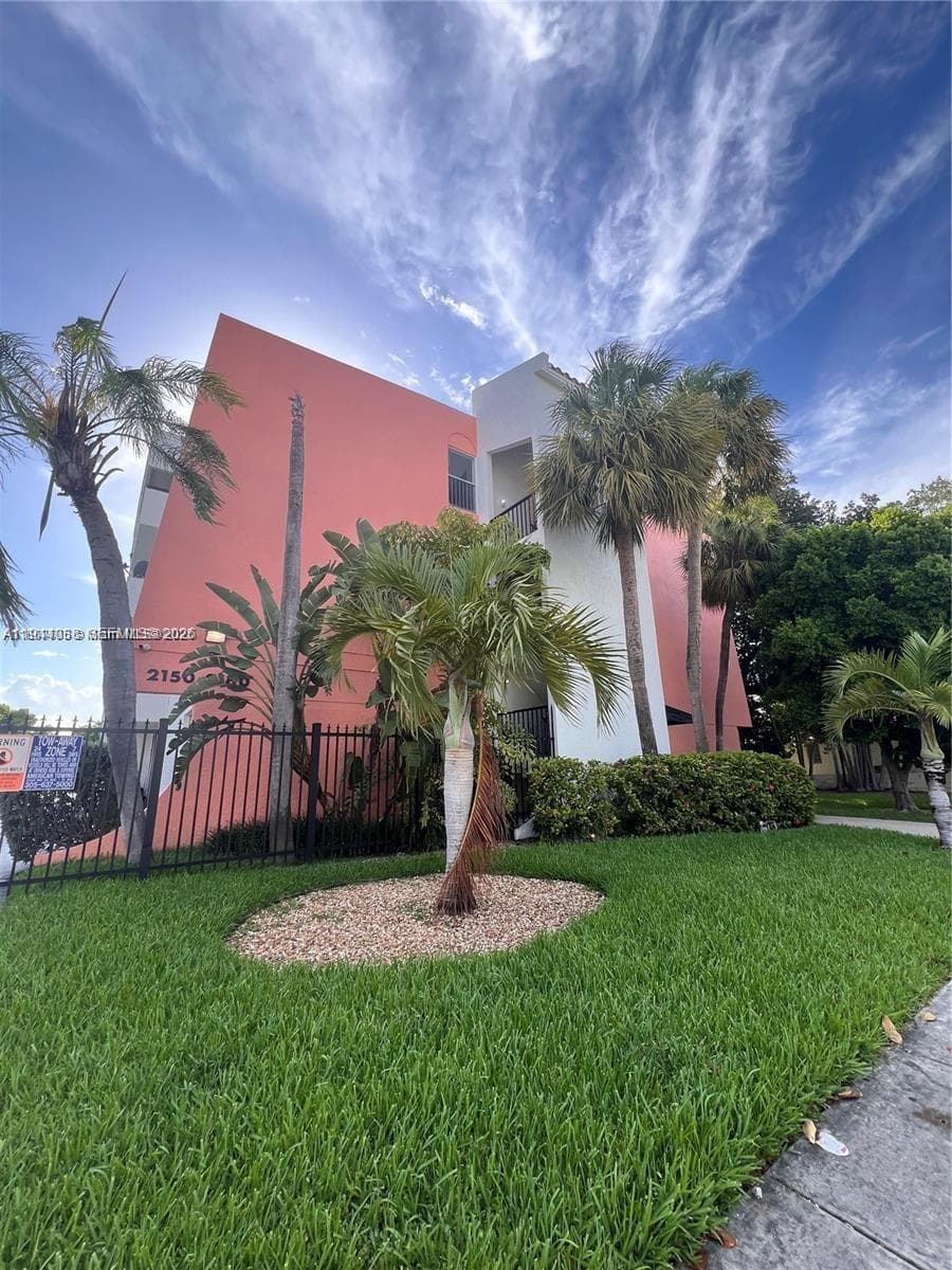 CORAL WAY GARDENS CONDO · #406 in Miami - Photo 2
