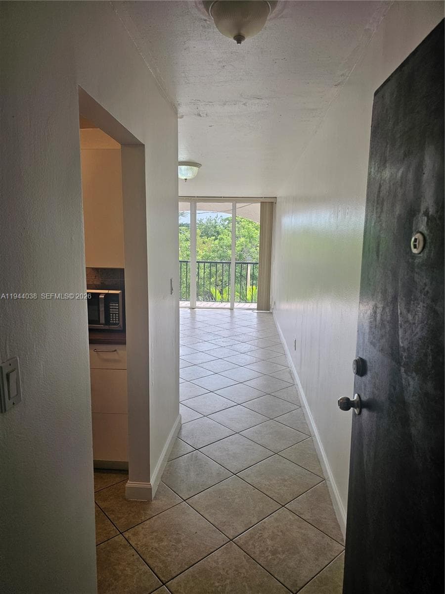 CORAL WAY GARDENS CONDO · #406 in Miami - Photo 6