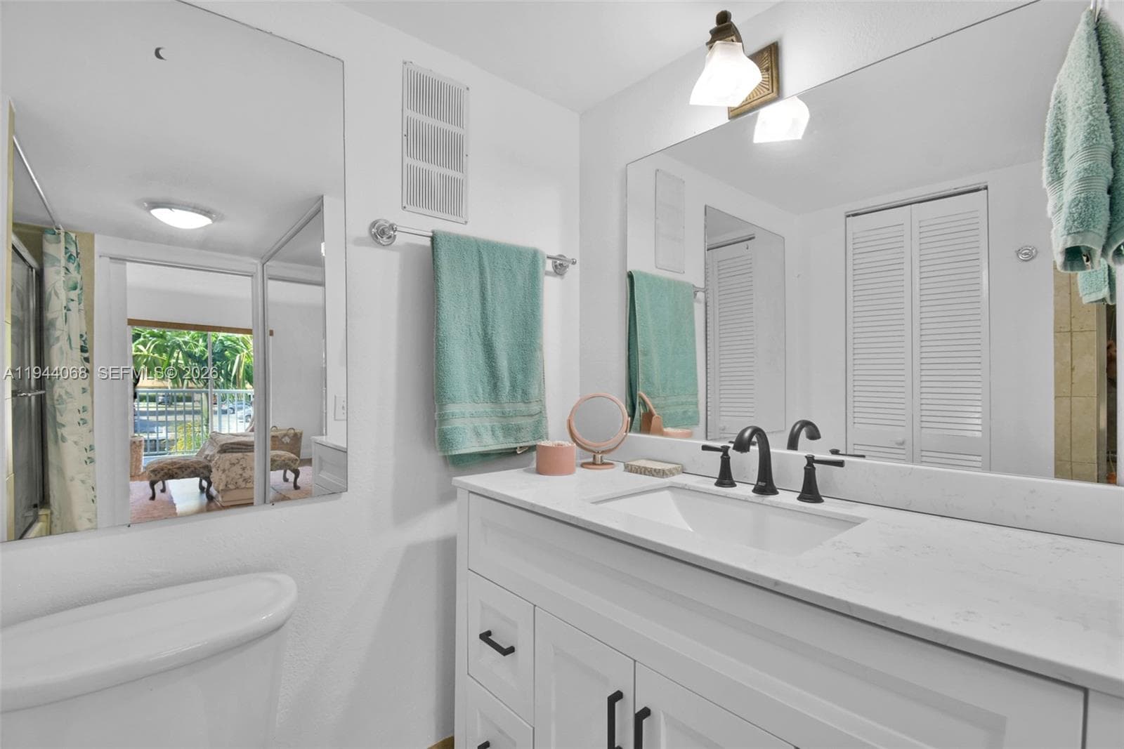 SUNSHORES CONDO · #203 in North Miami Beach - Photo 8