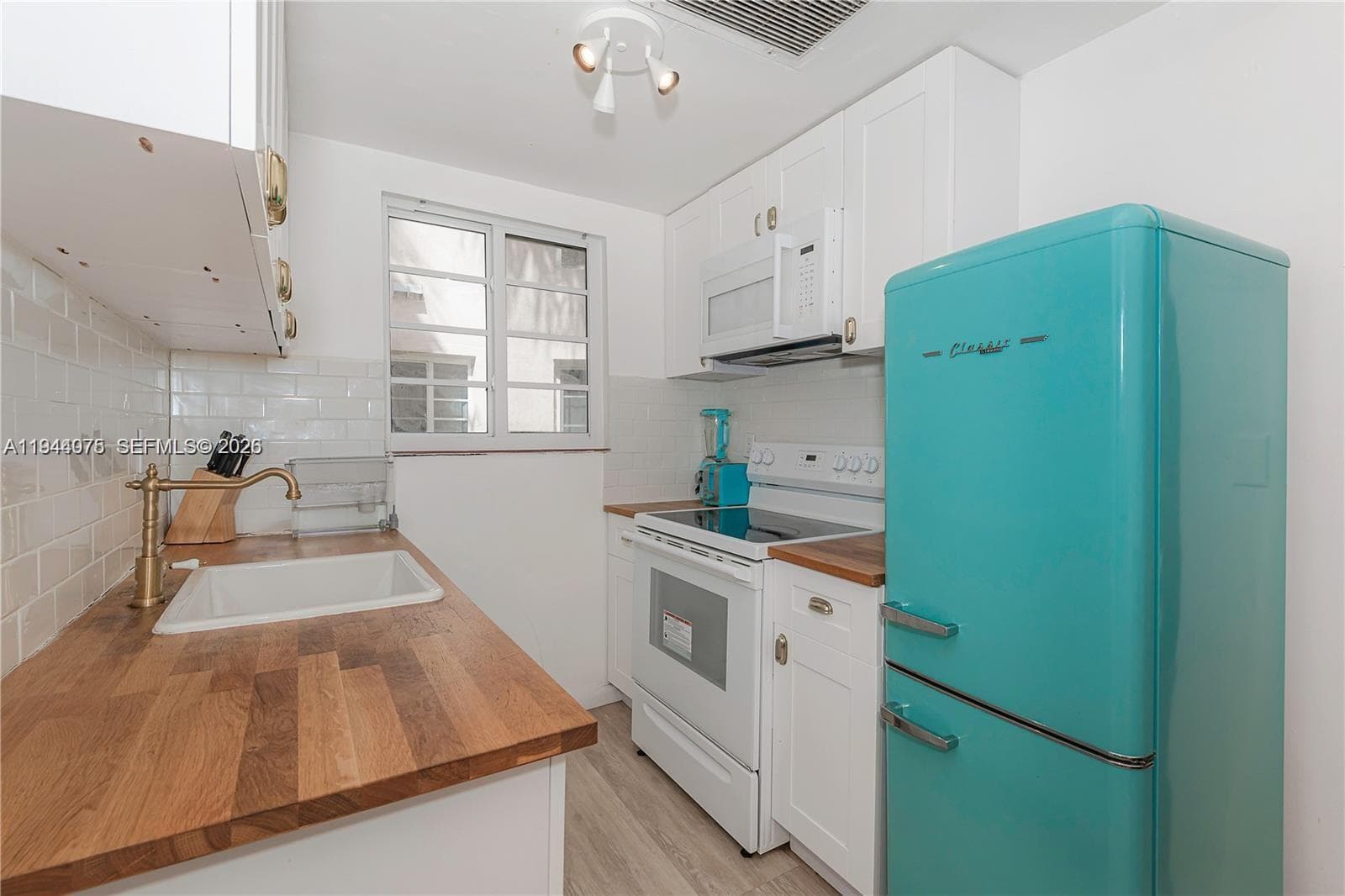 THE CHELSEA CONDO · #104 in Miami Beach - Photo 4