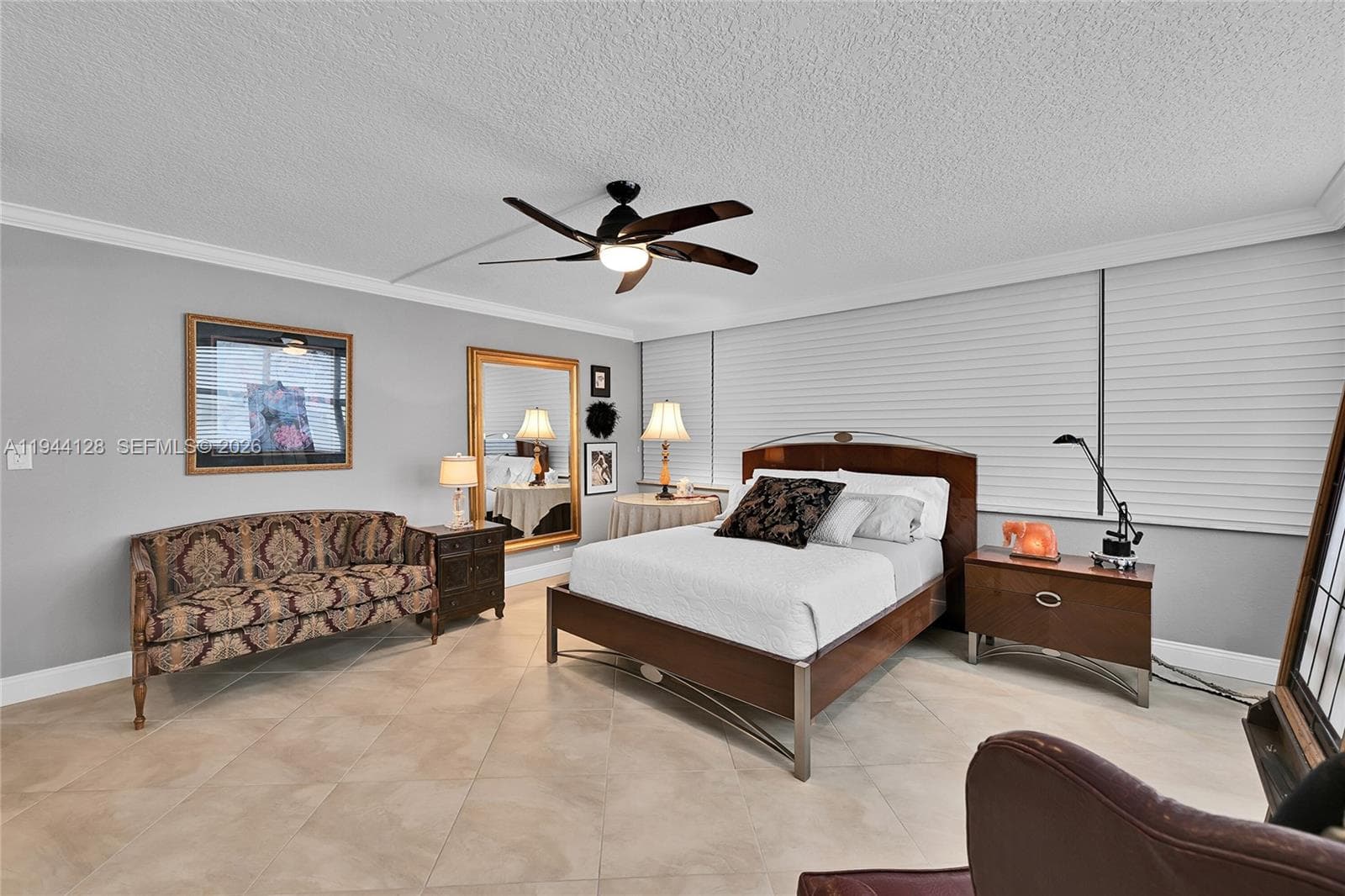 Corinthian · #16A in Fort Lauderdale - Photo 16