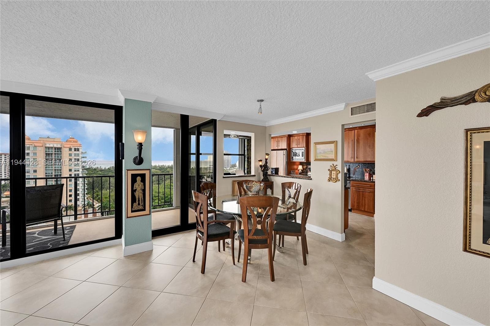Corinthian · #16A in Fort Lauderdale - Photo 9