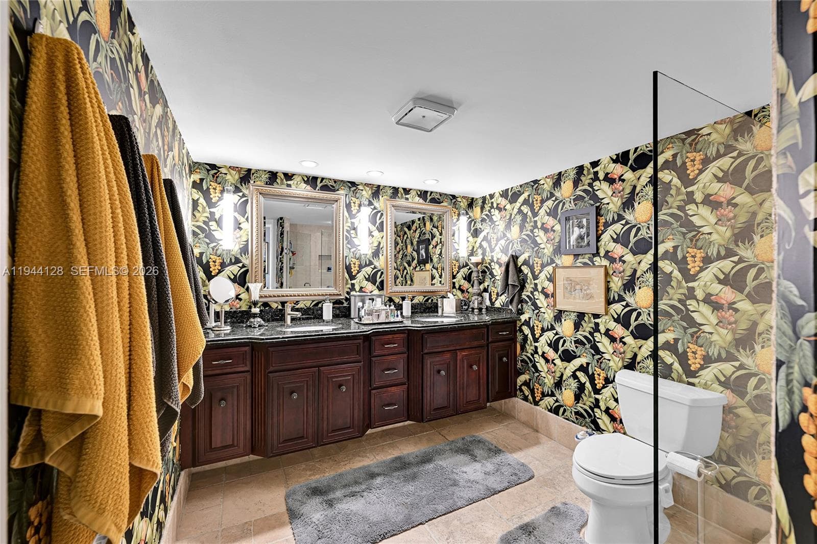 Corinthian · #16A in Fort Lauderdale - Photo 18