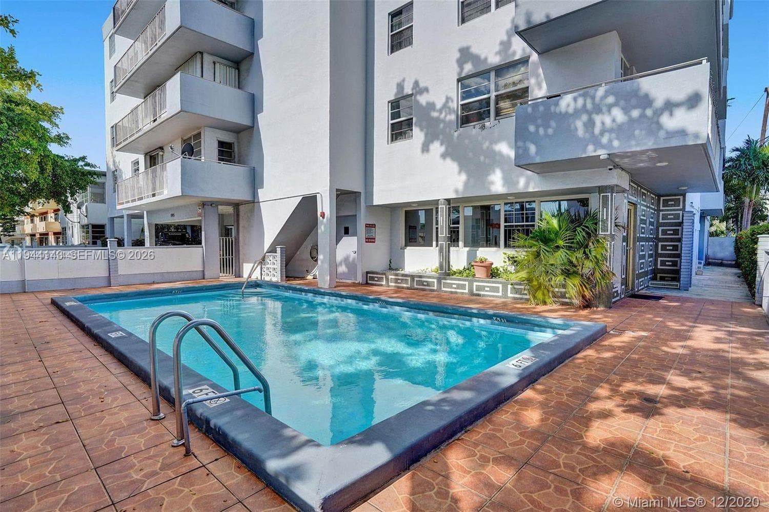 ISLE OF NORMANDY CONDO · #504 in Miami Beach - Photo 10