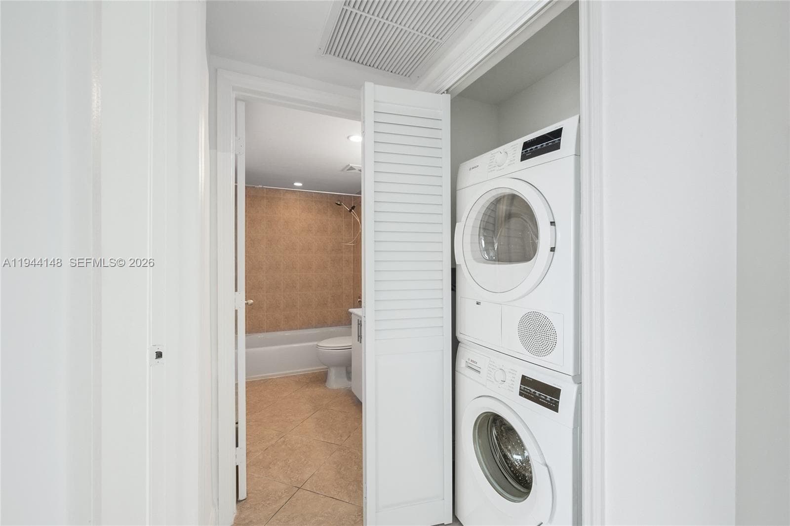 ISLAND POINTE · #9N in Bay Harbor Islands - Photo 14