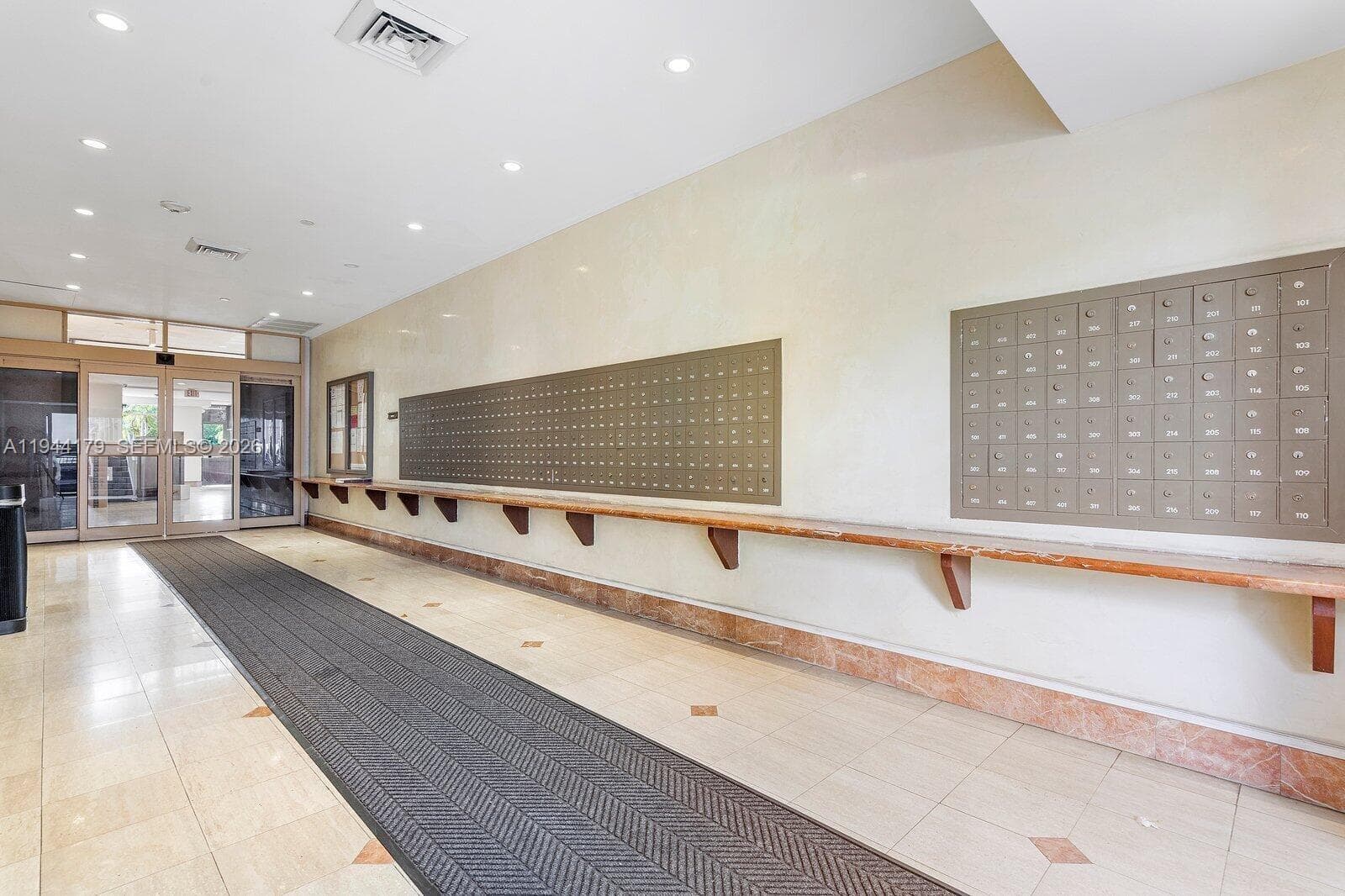 ADMIRALS PORT CONDO WEST · #1607W in Aventura - Photo 26