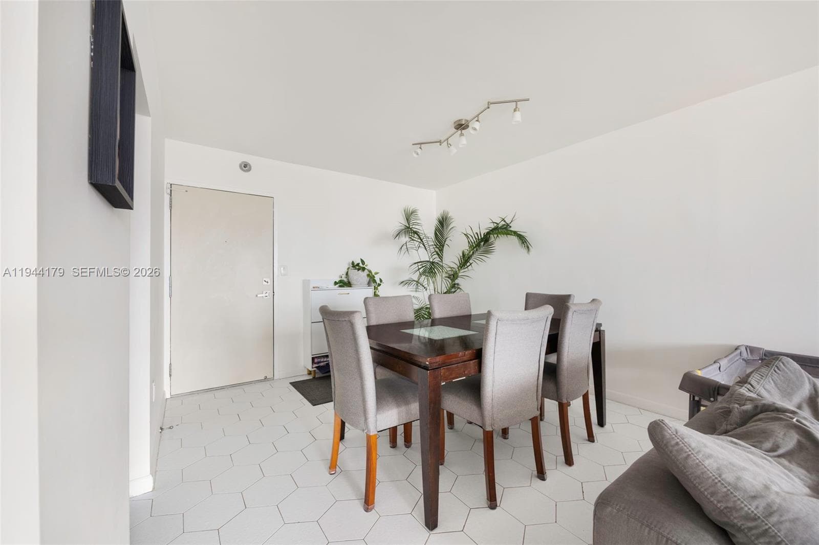 ADMIRALS PORT CONDO WEST · #1607W in Aventura - Photo 5