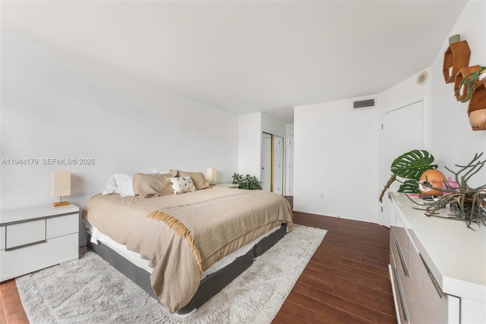 ADMIRALS PORT CONDO WEST · #1607W in Aventura - Photo 9