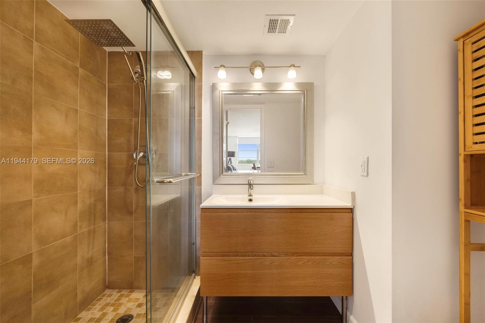 ADMIRALS PORT CONDO WEST · #1607W in Aventura - Photo 10