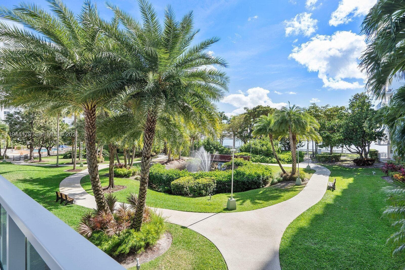 ADMIRALS PORT CONDO WEST · #1607W in Aventura - Photo 15