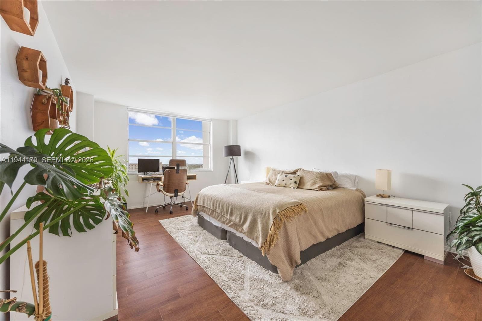 ADMIRALS PORT CONDO WEST · #1607W in Aventura - Photo 8