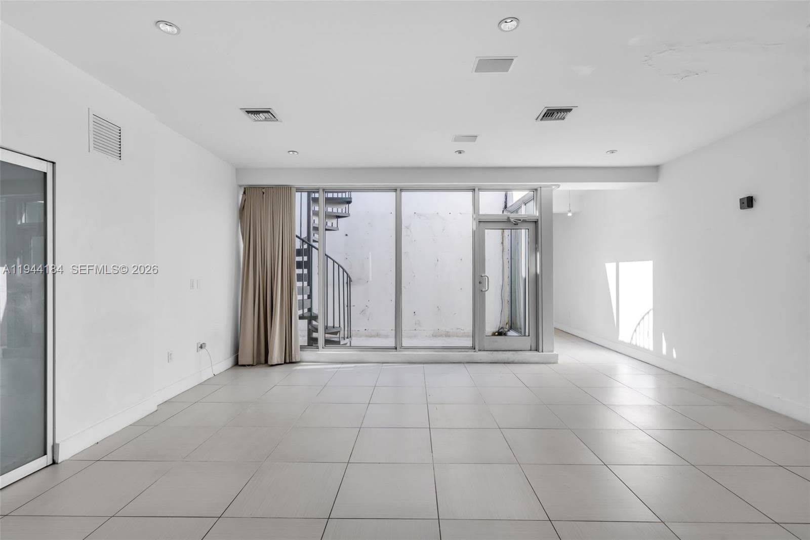 229 8th St · #C in Miami Beach - Photo 3