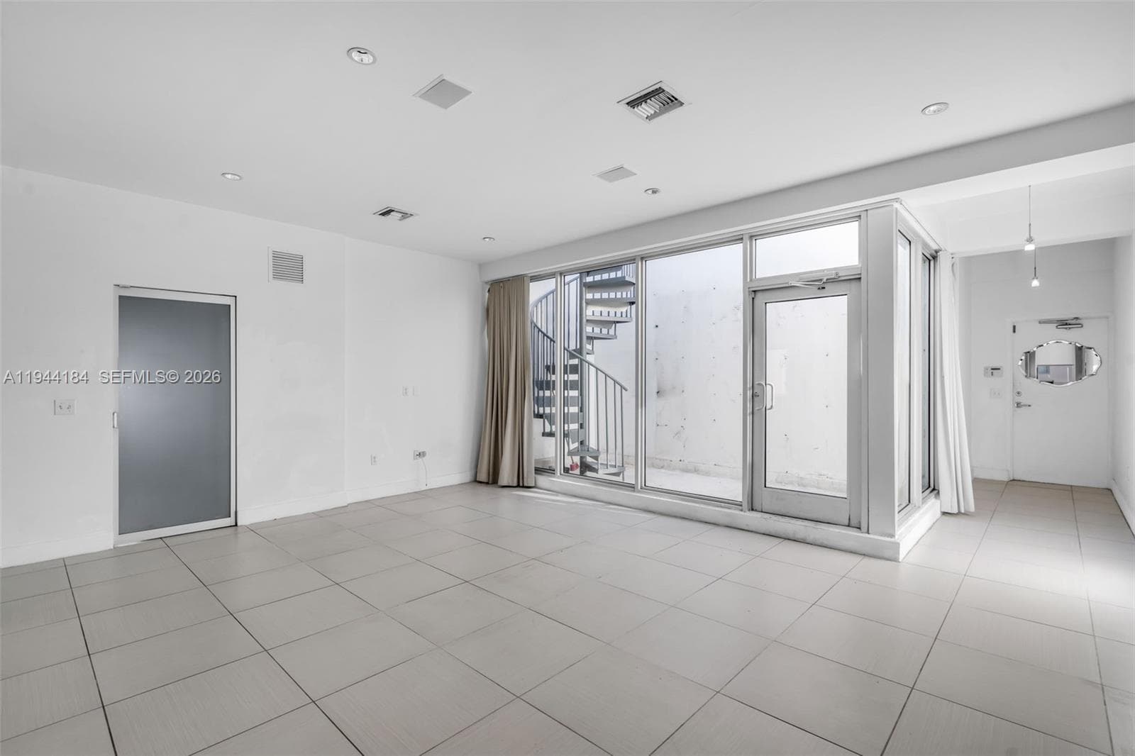 229 8th St · #C in Miami Beach - Photo 4
