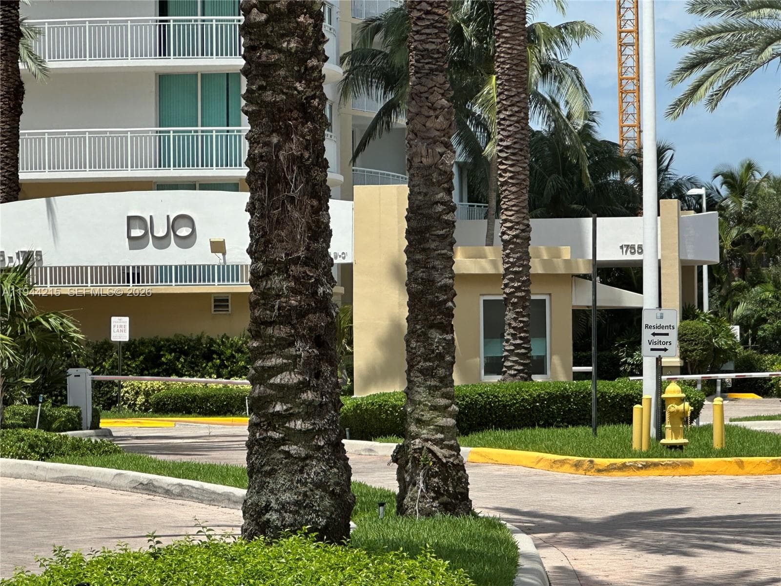 DUO CONDOMINIUM EAST · #1605E in Hallandale Beach - Photo 6