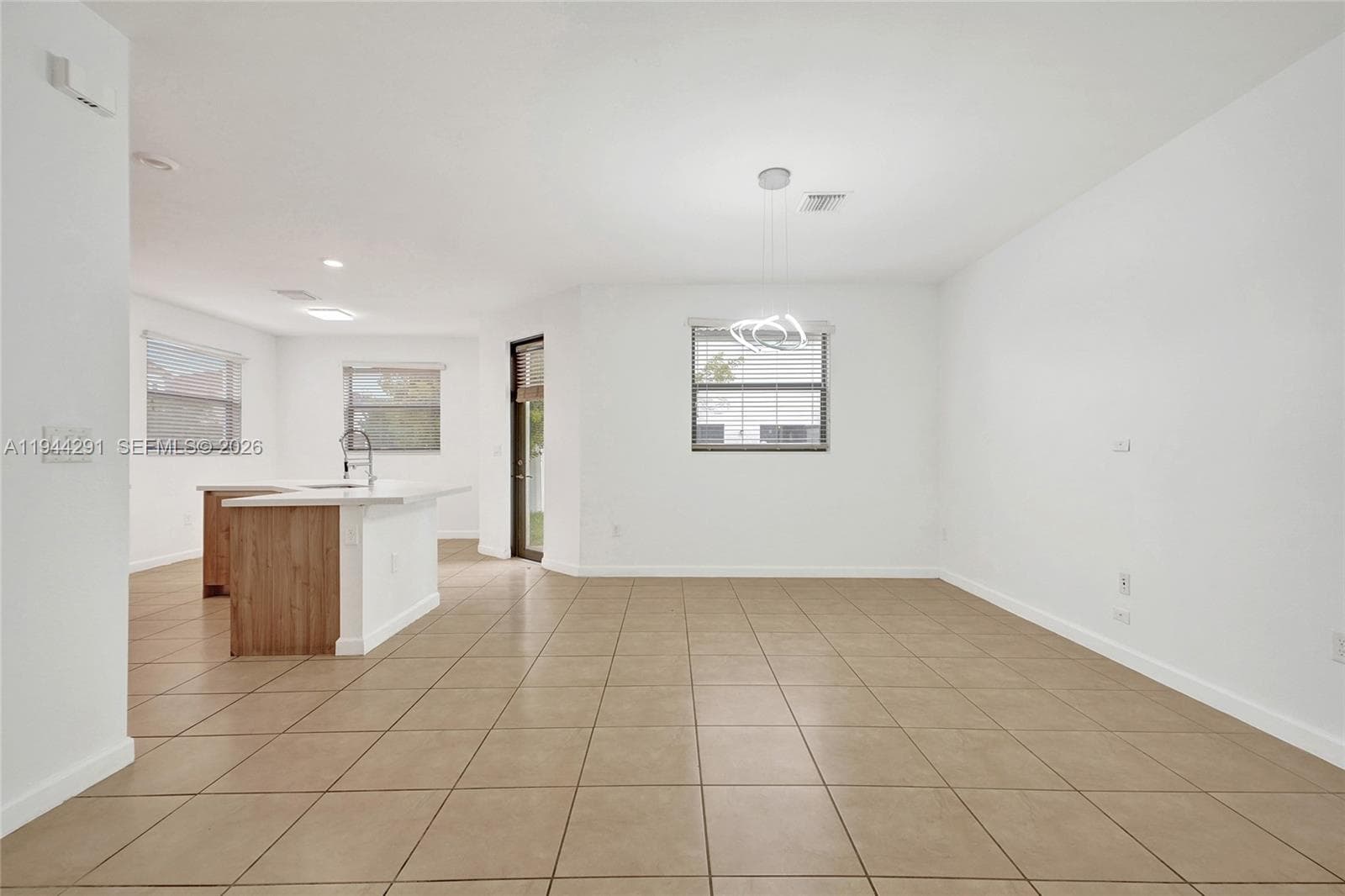 3504 W 94th St photo 10