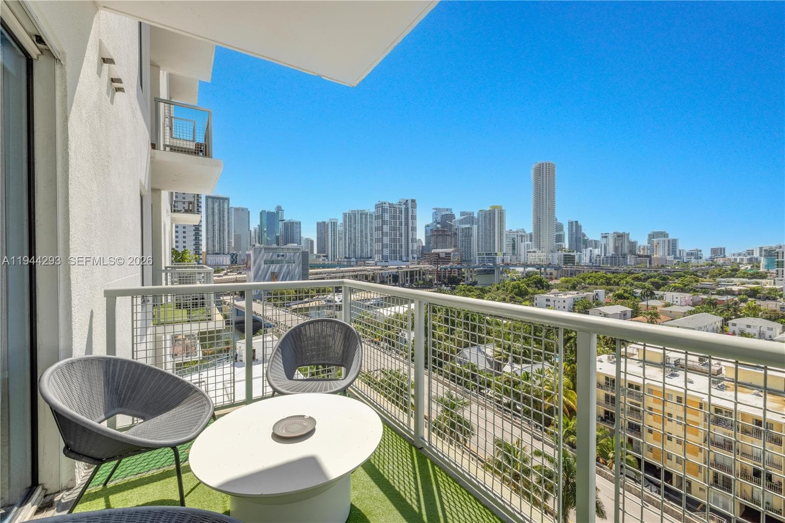 NeoLofts · #1111 in Miami - Photo 3