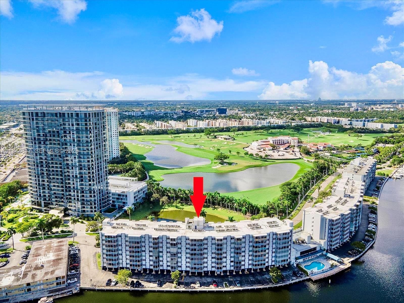 FAIRWAYS RIVIERA · #721 in Hallandale Beach - Photo 37