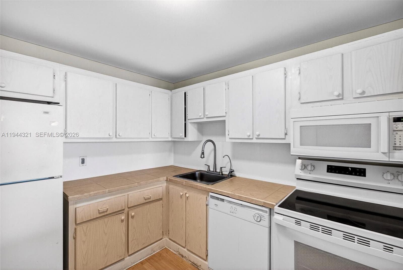 Woodside Apartments · #619 in North Miami Beach - Photo 10