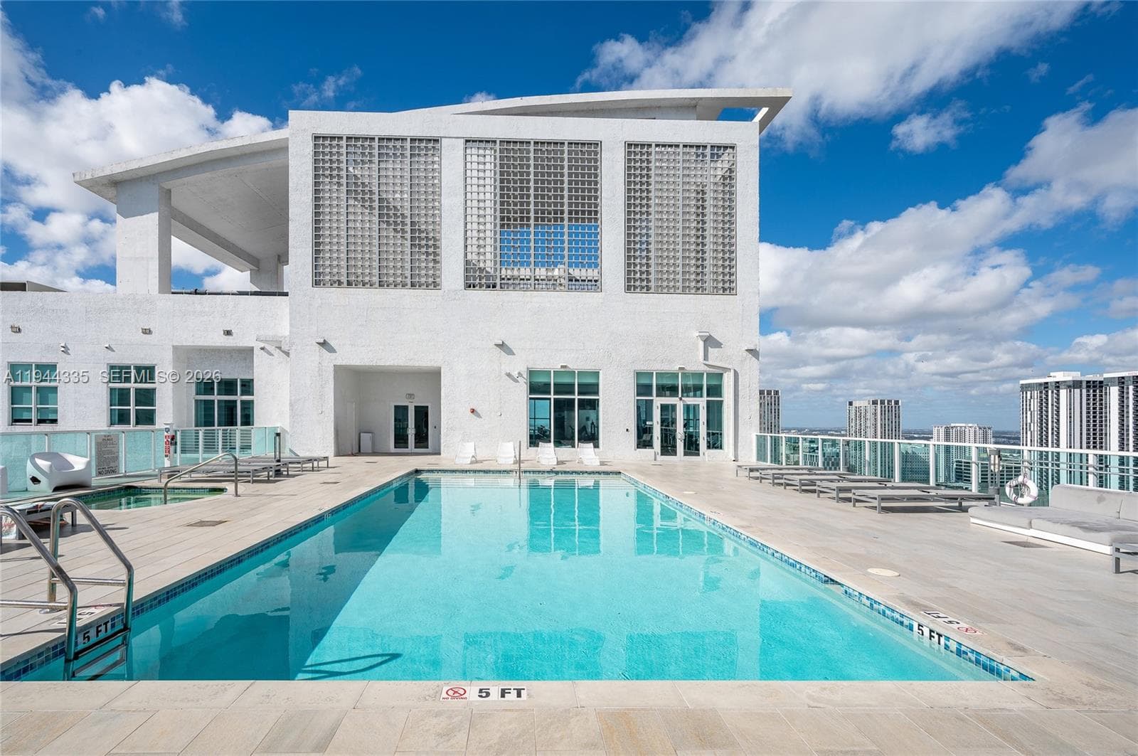 Loft Downtown II · #2806 in Miami - Photo 5